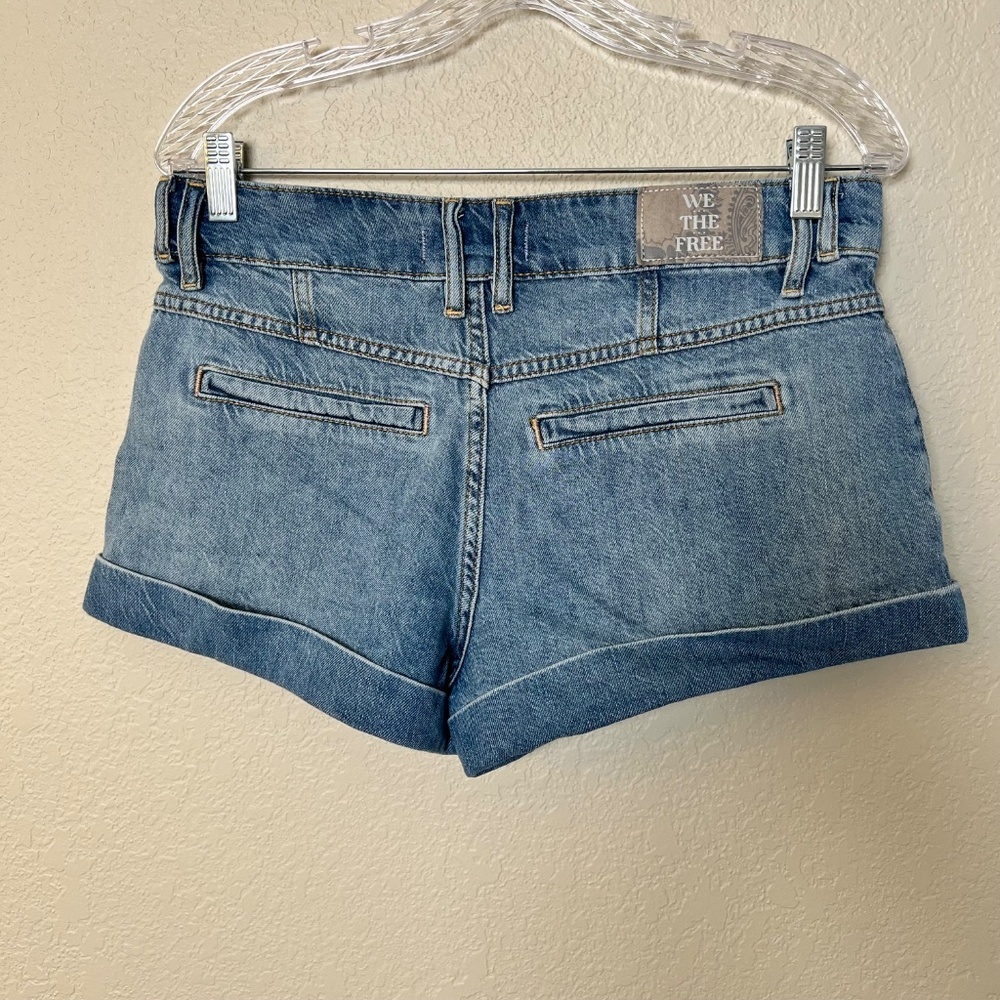 WE THE FREE LION HEART DENIM SHORTS LINEN DENIM BLEND - Picture 6 of 14